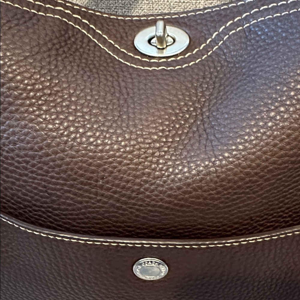 Coach Chelsea brown pebbled leather hobo shoulder bag. Style F12338 - Picture 7 of 15